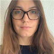 Etudiante bilingue donne cours d'anglais et de conversation à tous niveaux